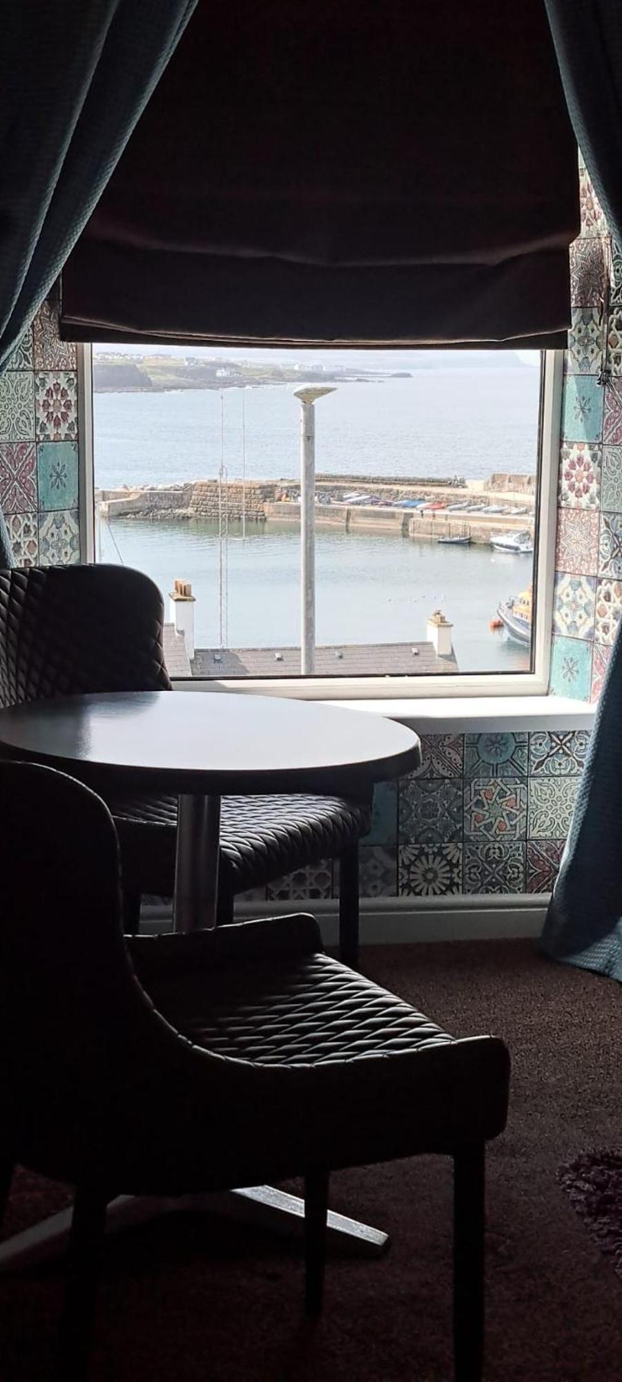 Avarest House Bed&Breakfast Portrush Eksteriør billede