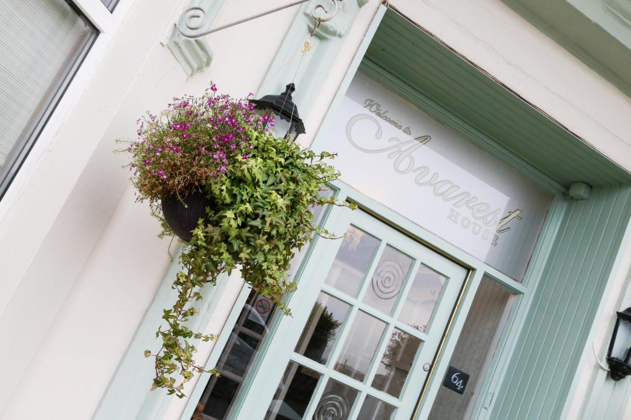 Avarest House Bed&Breakfast Portrush Eksteriør billede